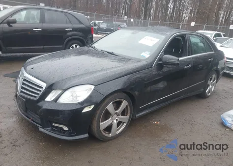 2011 Mercedes-Benz E 350 4Matic z USA, uszkodzony, nr VIN WDDHF8HB6BA466623